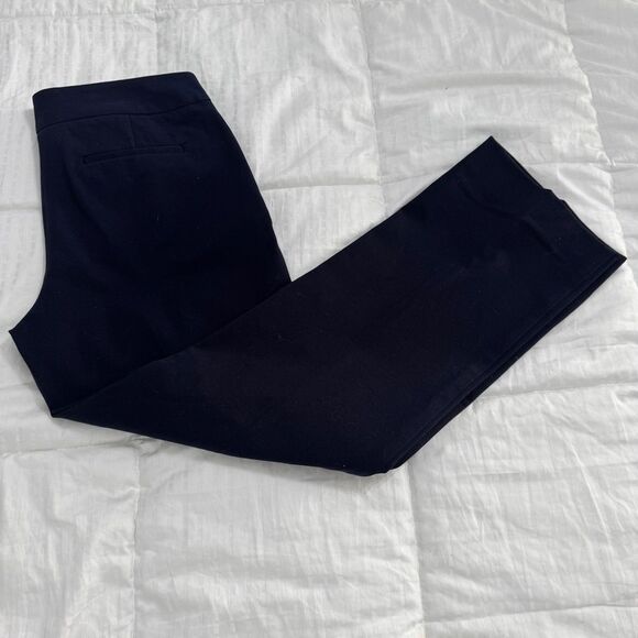 Talbots Petites Signature straight leg Women's Navy chinos with pockets- EUC- 4P - Picture 9 of 15